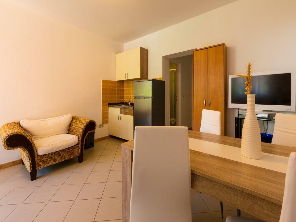 Apartments Alin 드라말리 외부 사진